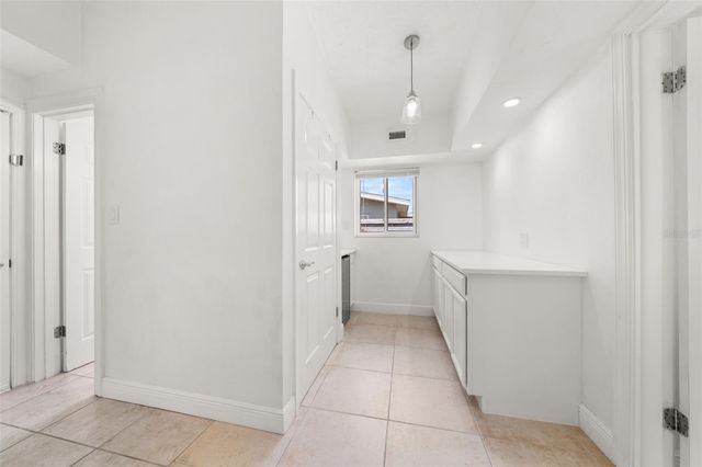 3317 BOUGAINVILLEA STREET, Sarasota, FL 34239