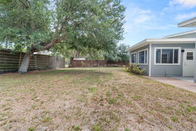 3317 BOUGAINVILLEA STREET, Sarasota, FL 34239