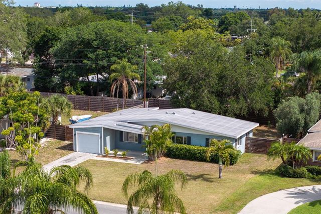 3317 BOUGAINVILLEA STREET, Sarasota, FL 34239