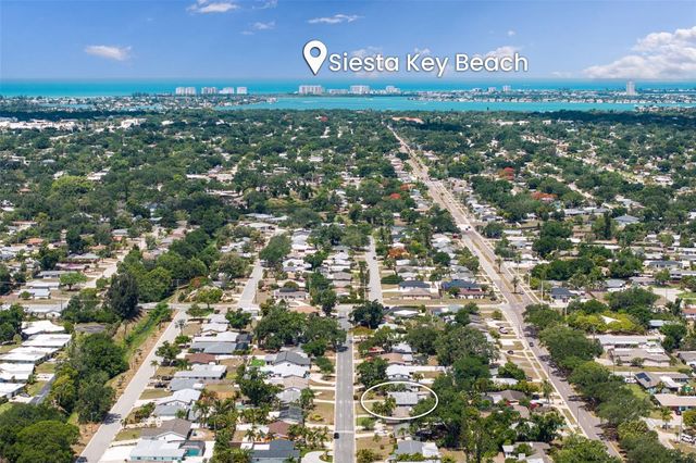 3317 BOUGAINVILLEA STREET, Sarasota, FL 34239