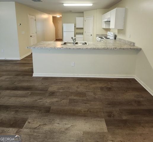 335 Freeman Circle, Villa Rica, GA 30180