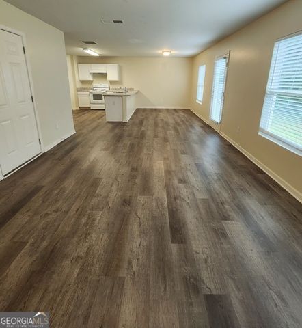 335 Freeman Circle, Villa Rica, GA 30180