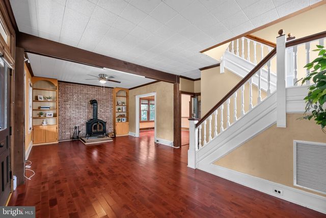 524 BEECH AVE, Laurel Springs, NJ 08021