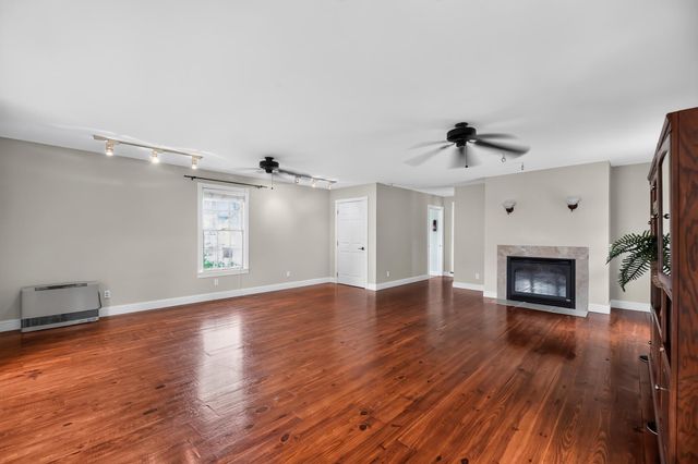 524 BEECH AVE, Laurel Springs, NJ 08021