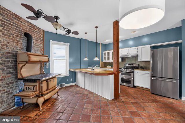 524 BEECH AVE, Laurel Springs, NJ 08021