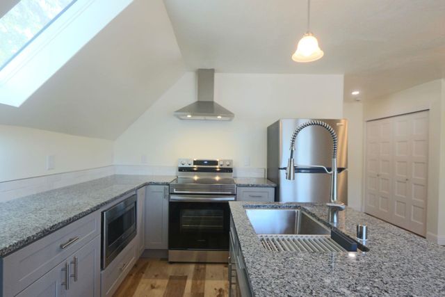 1818 W 10th Ave, Spokane, WA 99203