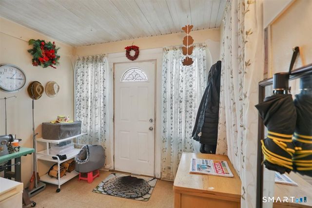 111 Madison Street, Waterbury, CT 06706