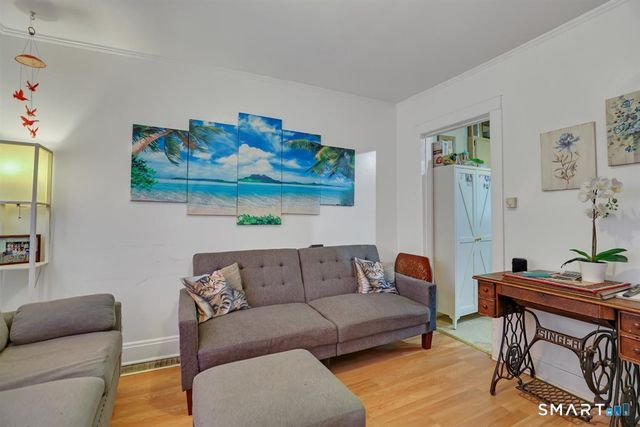 111 Madison Street, Waterbury, CT 06706