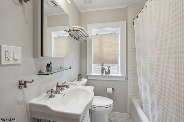 284 Winthrop Ter, South Orange Village Twp., NJ 07079