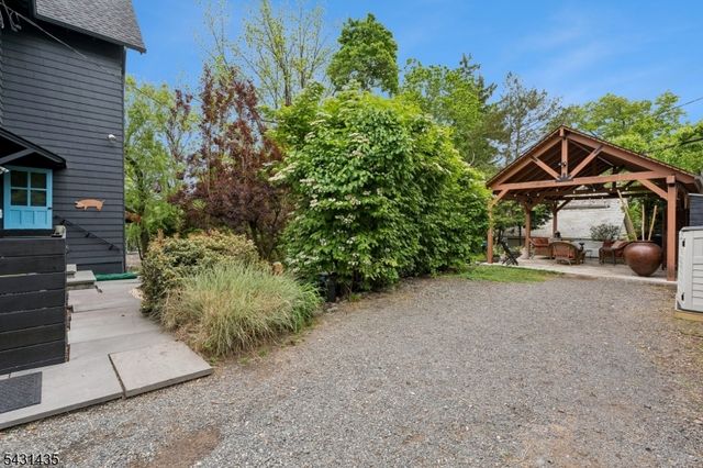 284 Winthrop Ter, South Orange Village Twp., NJ 07079