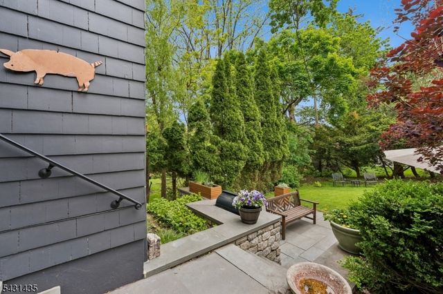 284 Winthrop Ter, South Orange Village Twp., NJ 07079