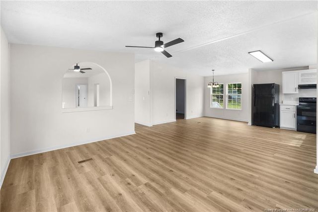 4133 Frontier Avenue, Fayetteville, NC 28312