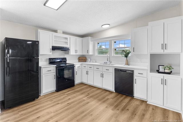4133 Frontier Avenue, Fayetteville, NC 28312