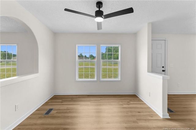 4133 Frontier Avenue, Fayetteville, NC 28312