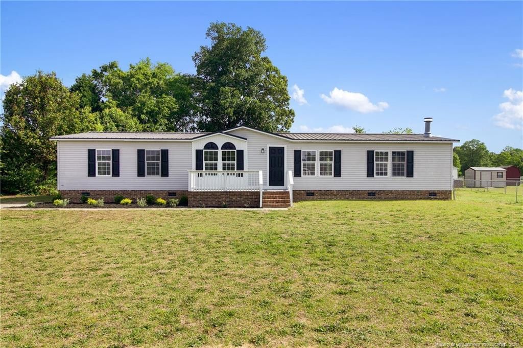 4133 Frontier Avenue, Fayetteville, NC 28312
