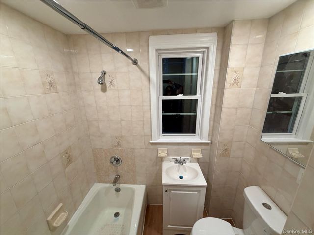 116 Alexander Avenue, Yonkers, NY 10704