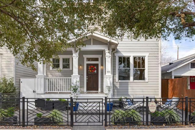 1111 Ashland Street, Houston, TX 77008