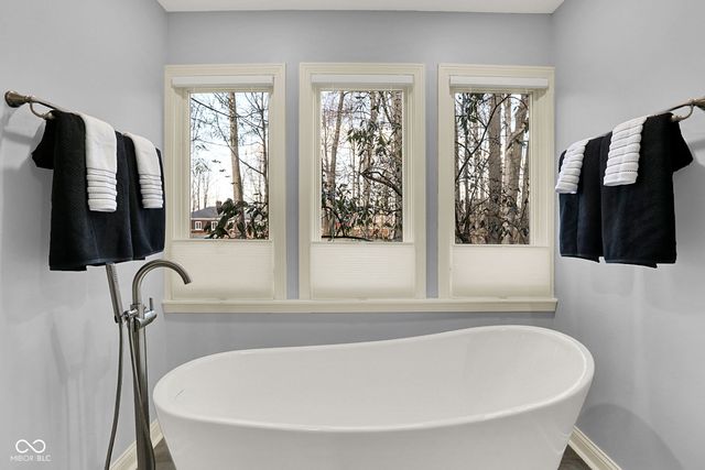 118 White Horse Lane, Fishers, IN 46038