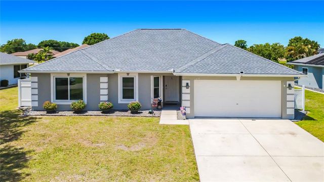 1658 BLUE LAKE CIRCLE, Punta Gorda, FL 33983