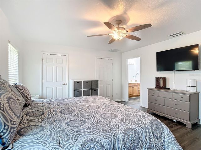 1658 BLUE LAKE CIRCLE, Punta Gorda, FL 33983