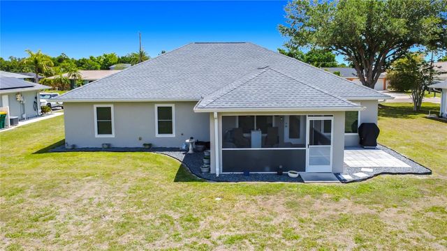 1658 BLUE LAKE CIRCLE, Punta Gorda, FL 33983