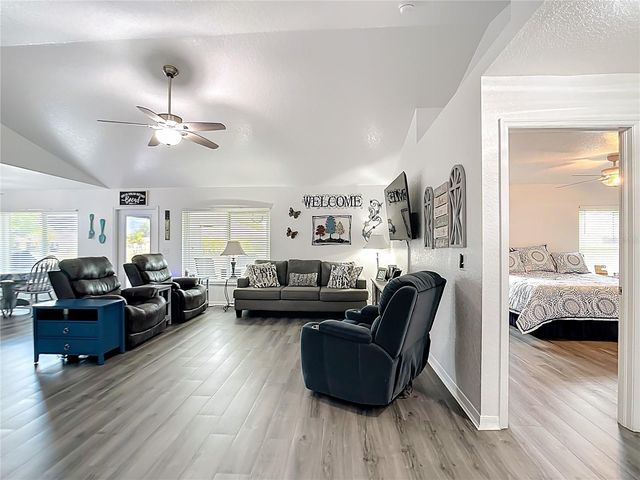 1658 BLUE LAKE CIRCLE, Punta Gorda, FL 33983