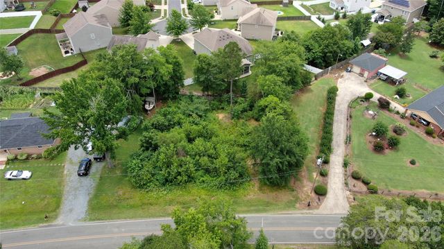 6522 Simpson Road, Charlotte, NC 28216