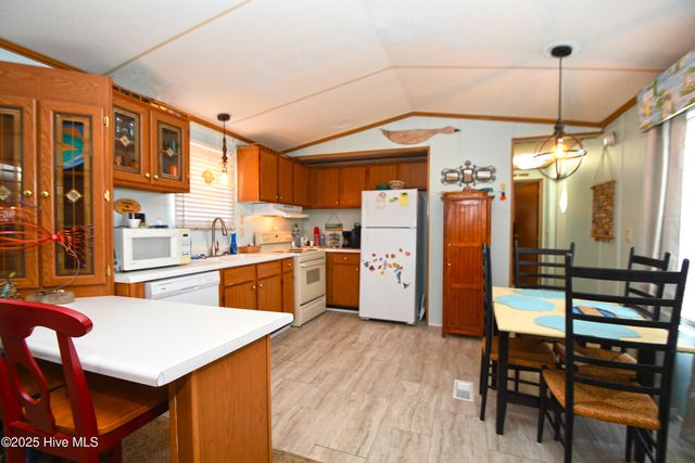 7179 Channel Ii SW, Ocean Isle Beach, NC 28469