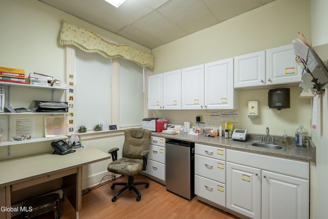 701 Union Street, Schenectady, NY 12305