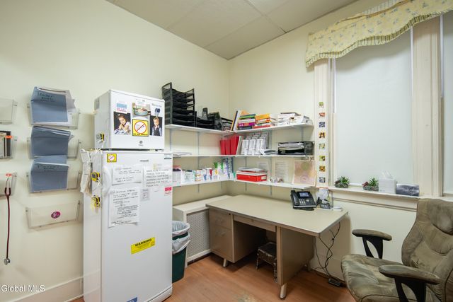 701 Union Street, Schenectady, NY 12305