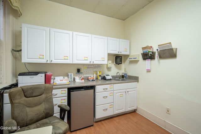 701 Union Street, Schenectady, NY 12305