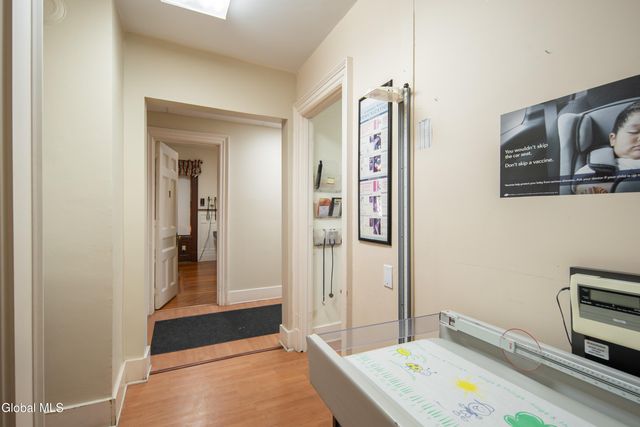 701 Union Street, Schenectady, NY 12305