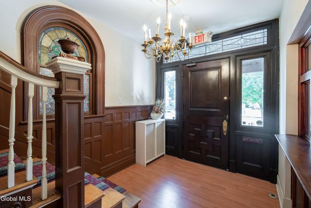 701 Union Street, Schenectady, NY 12305