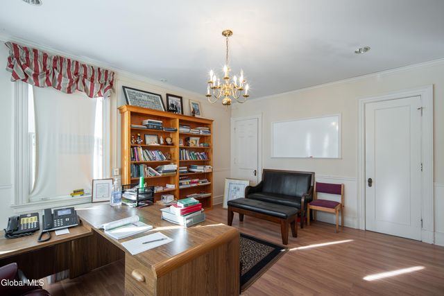 701 Union Street, Schenectady, NY 12305