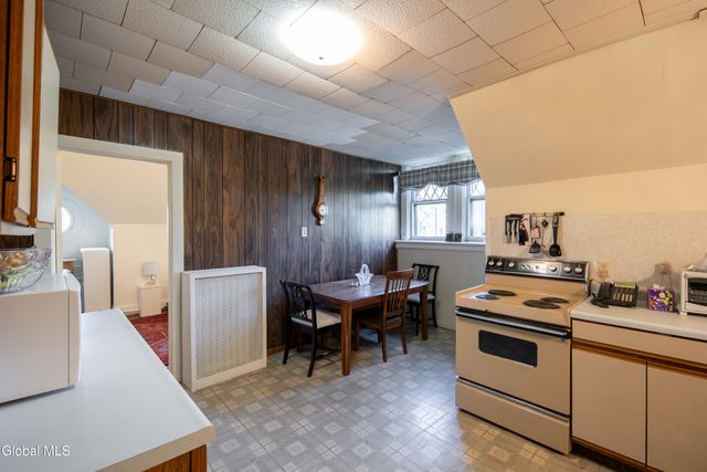 701 Union Street, Schenectady, NY 12305