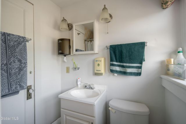 701 Union Street, Schenectady, NY 12305