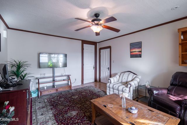 701 Union Street, Schenectady, NY 12305