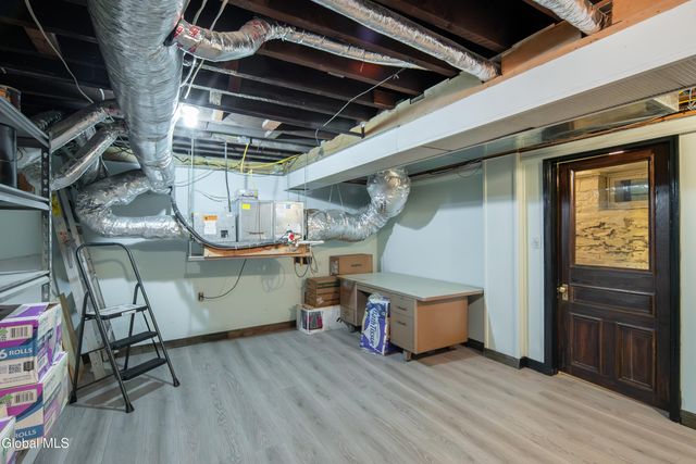 701 Union Street, Schenectady, NY 12305