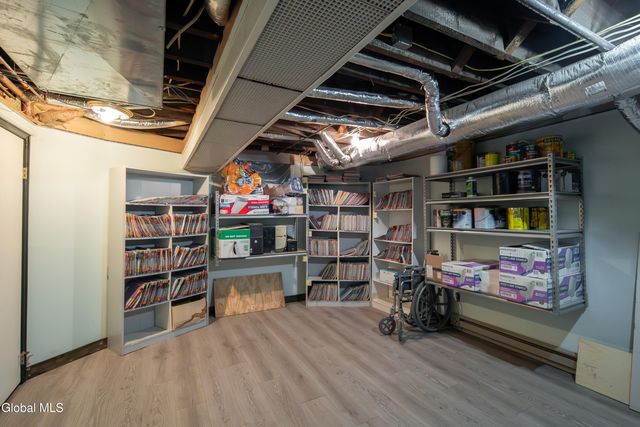 701 Union Street, Schenectady, NY 12305