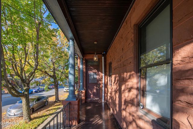 701 Union Street, Schenectady, NY 12305