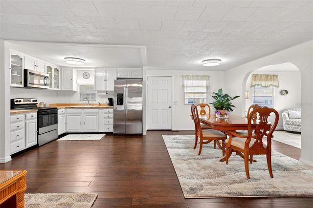 7 COCOS PLUMOSA DRIVE A, Eustis, FL 32726