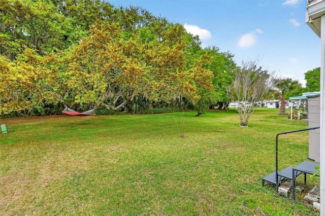 7 COCOS PLUMOSA DRIVE A, Eustis, FL 32726