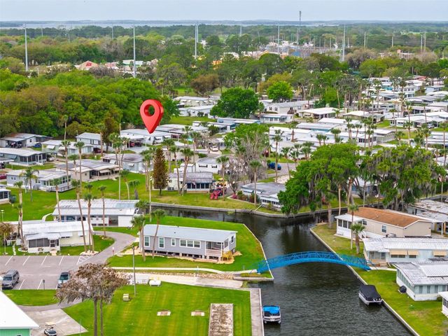 7 COCOS PLUMOSA DRIVE A, Eustis, FL 32726