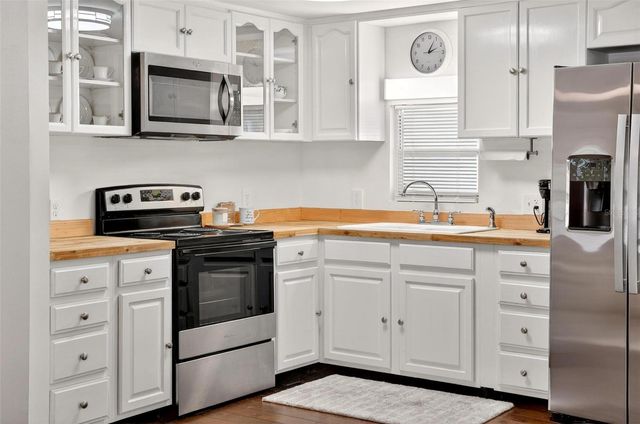 7 COCOS PLUMOSA DRIVE A, Eustis, FL 32726