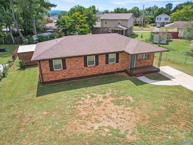 2729 NW Monticello Drive, Huntsville, AL 35810