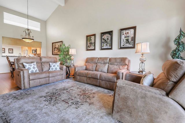 38863 Lobelia Circle, Palm Desert, CA 92211