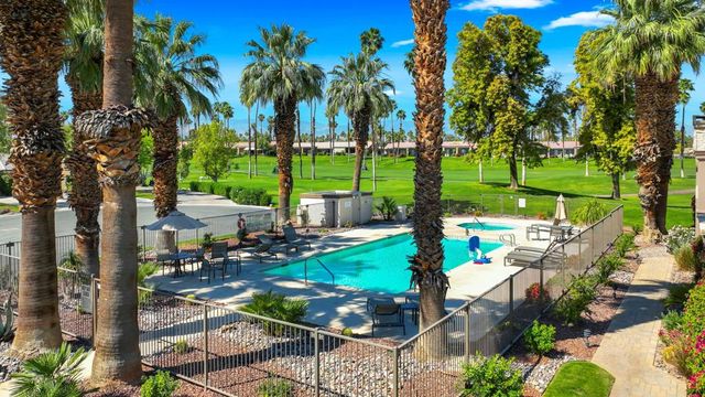 38863 Lobelia Circle, Palm Desert, CA 92211