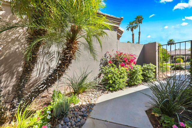 38863 Lobelia Circle, Palm Desert, CA 92211