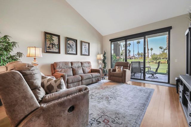 38863 Lobelia Circle, Palm Desert, CA 92211