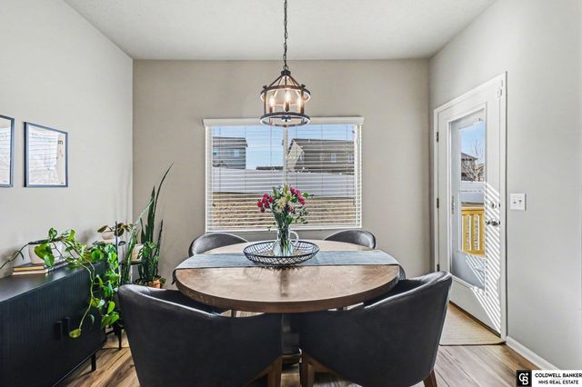 19887 K Street, Omaha, NE 68135